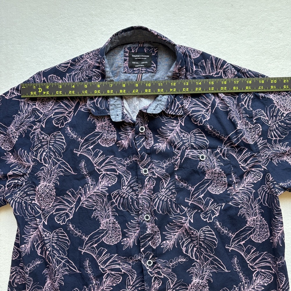 Sunrise Kingdom Men XL Hawaiian Shirt Pineapple Leaves Tropical Short Sleeve - Picture 11 of 16